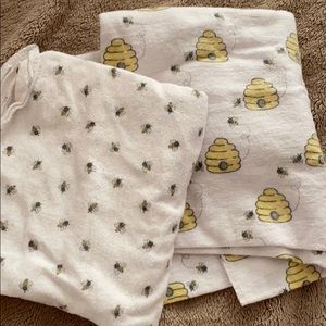 2 Bumble bee receiving blankets